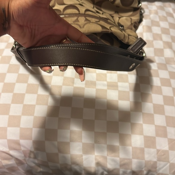 Brown coach shoulder bag - Picture 11 of 11